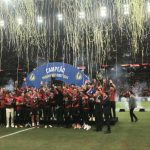 Athletico levanta o Troféu Gil Rocha 2024: confira as fotos do jogo e da festa do Furacão